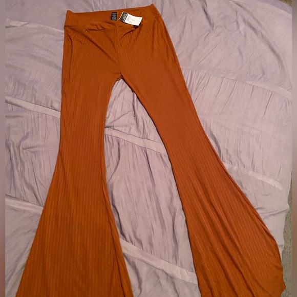 rue 21 brand new flare pants - Picture 1 of 4
